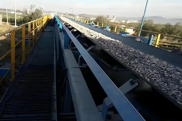 Конвейерная лента с металлическим кордом